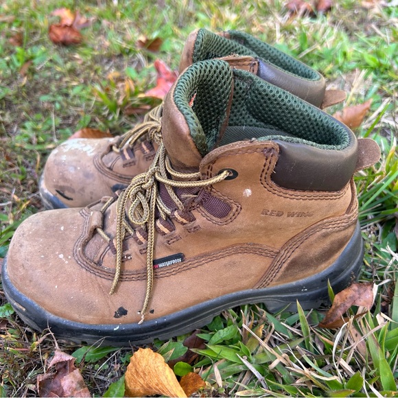 Red Wing Brown Leather King Toe Waterproof Boots - Picture 4 of 6